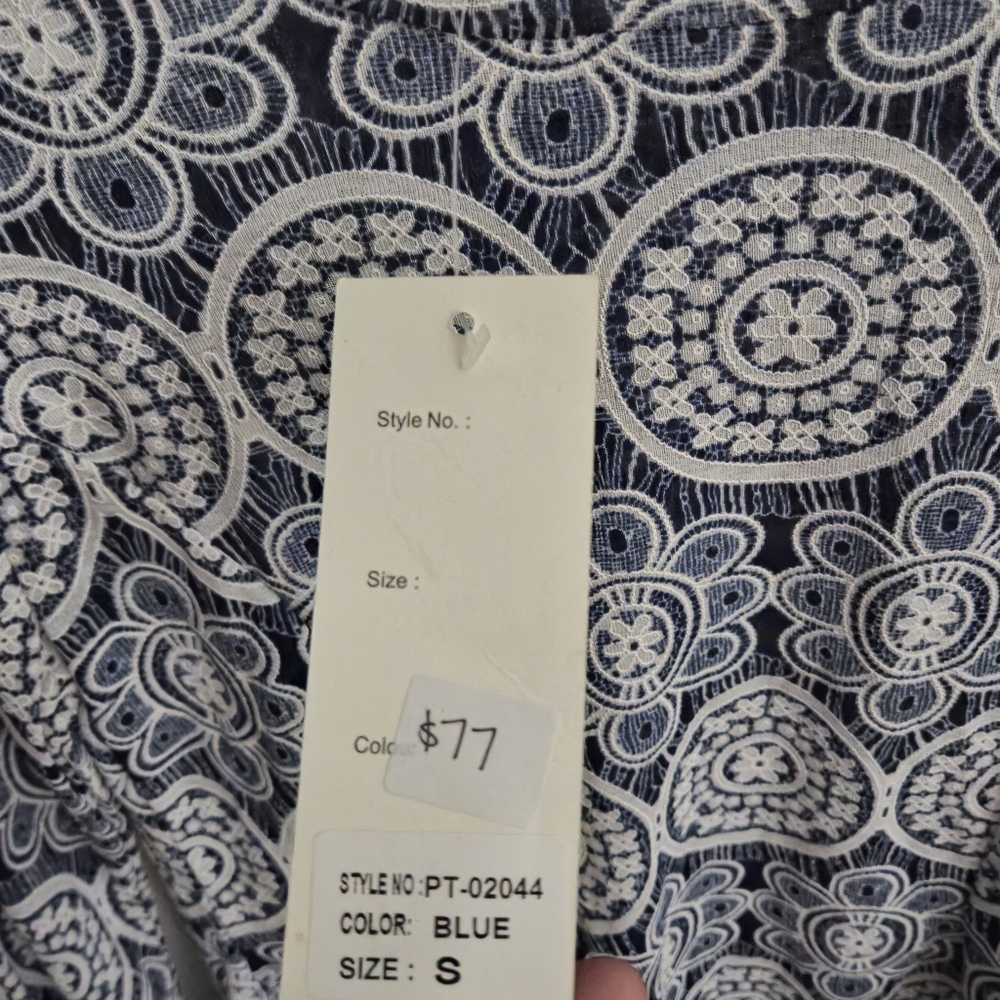 Womans long sleeve shirt NWT - Picture 4 of 5